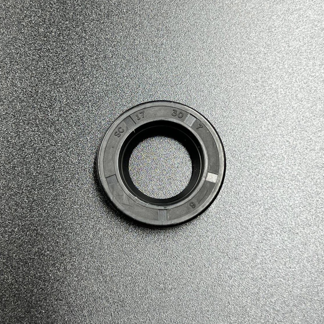 FE81F880-8095-44F5-8935-46270AF07BC8