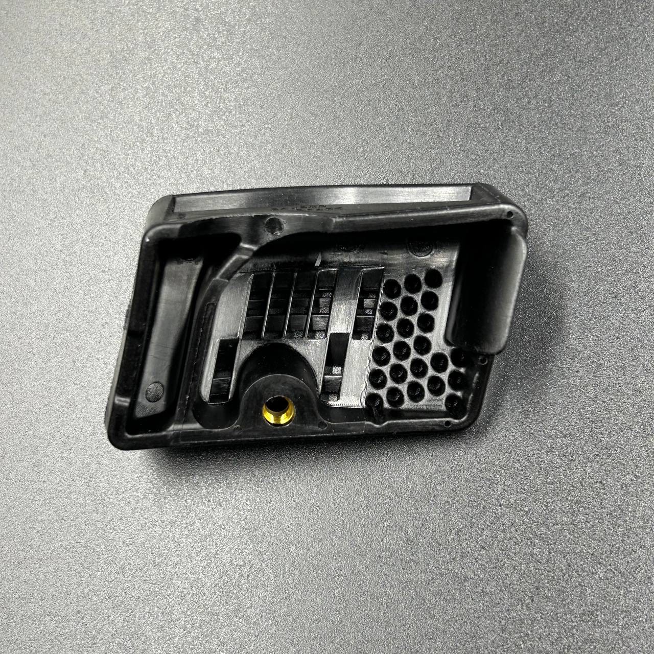 A8E952B2-C5BE-4FA1-8CE9-2B85F1BAACF6