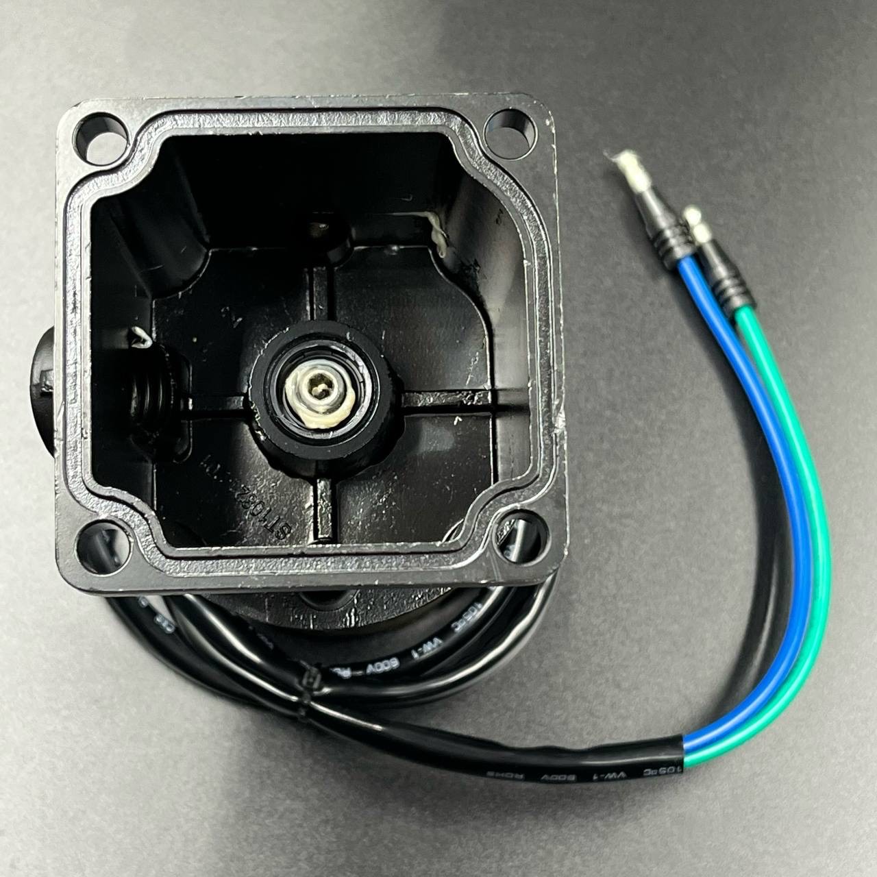 39DB5872-F07E-4AD9-9817-C6501DA4F109