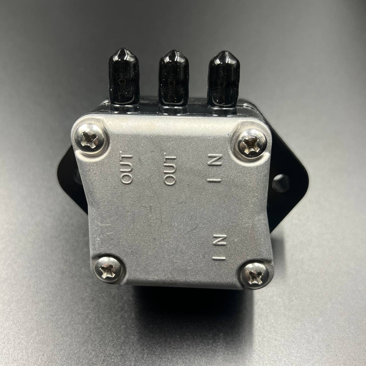 59F76469-0D6B-45AB-98E6-91FBCDE0F5EF