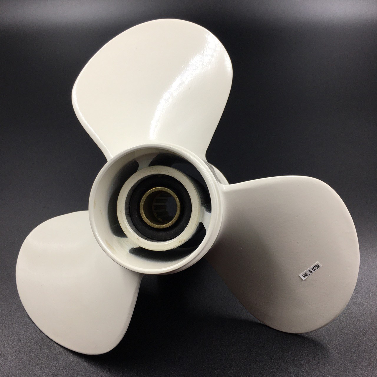 photo5240481557574169200