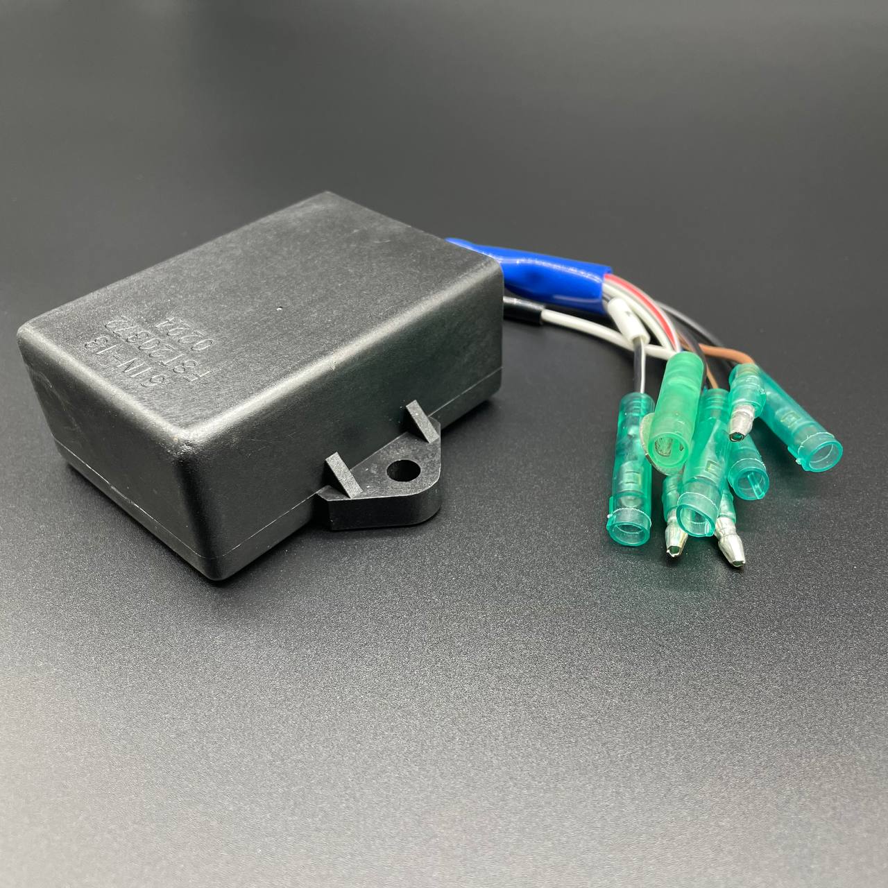 photo5341597092155601046