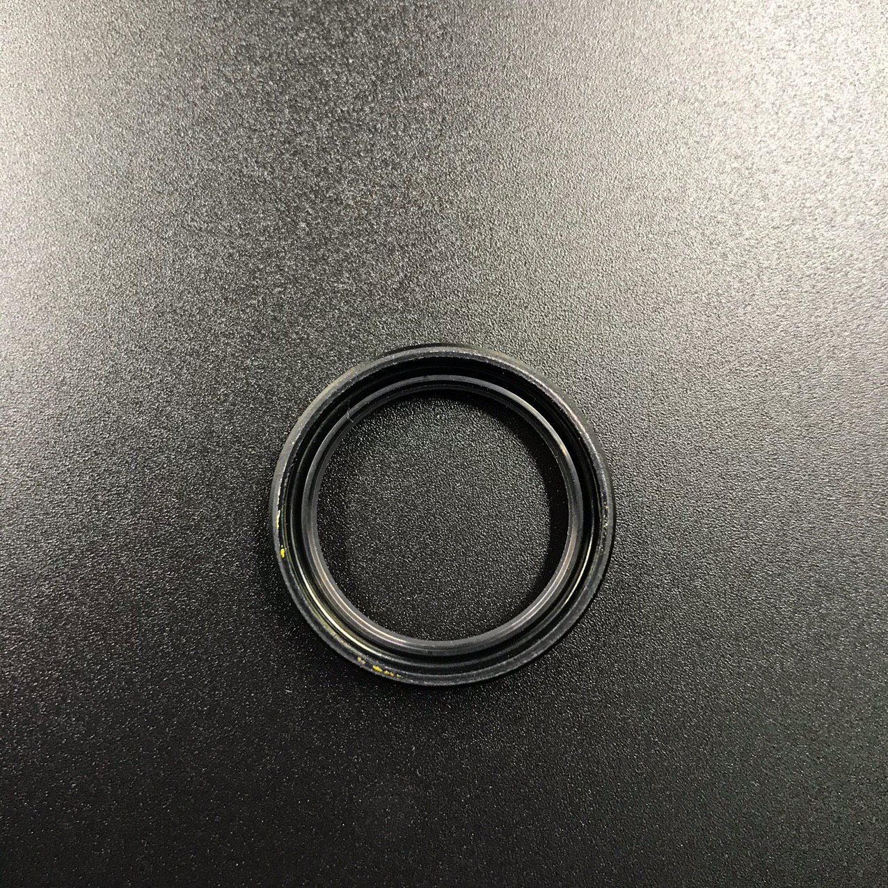 photo5303250859632733508