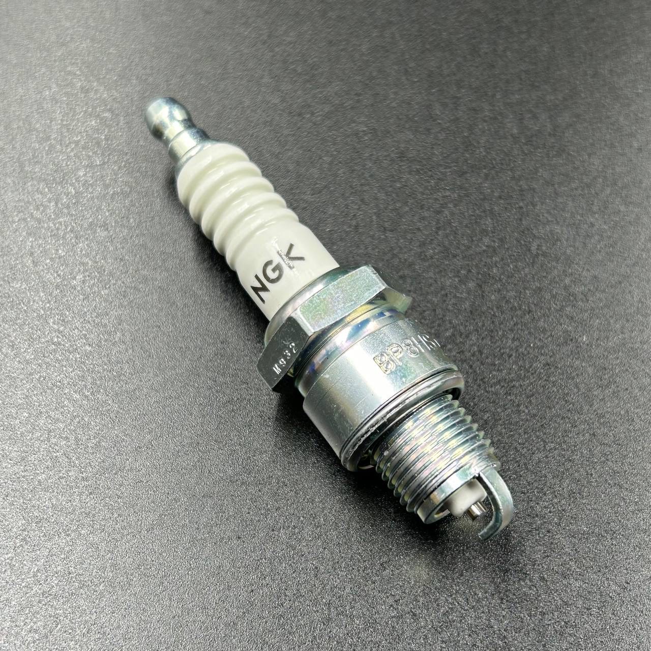 EF078E90-5ECC-4473-B10D-1BBE6E66C03F