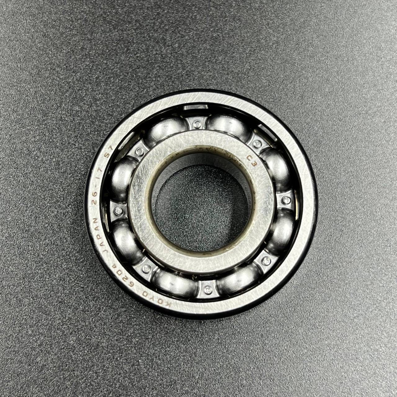 8C3E0AF4-C0C2-4B33-AAA5-83D4E4E5CCE5