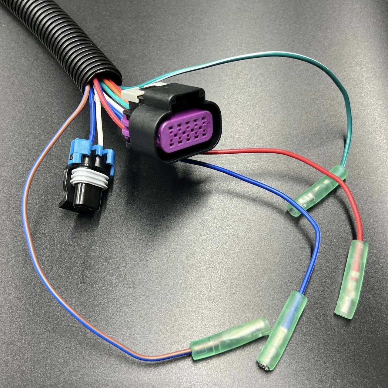 1FEA76F8-FAA9-4A76-A4F3-C4EF38F965C4