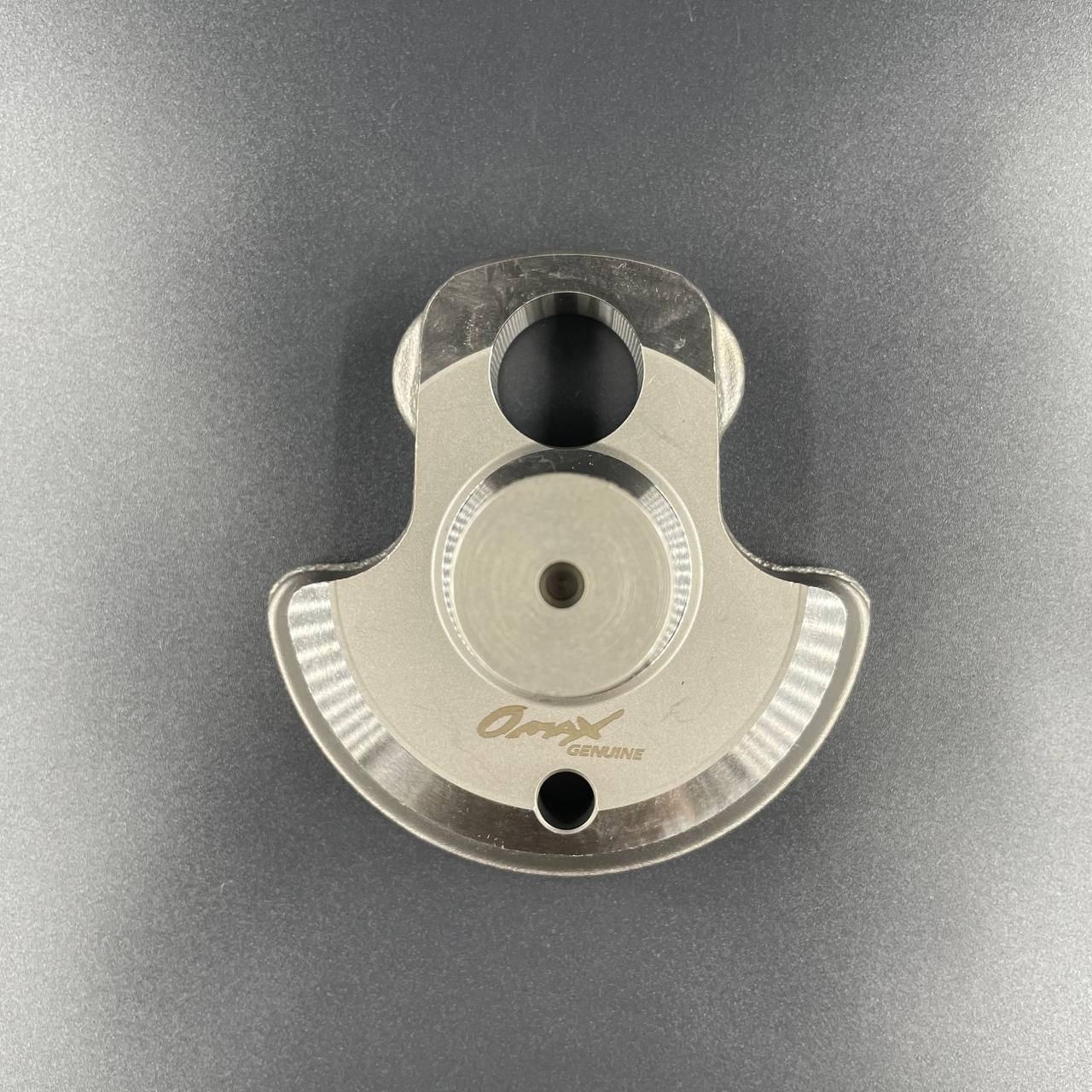 photo_5291800854778750764_y