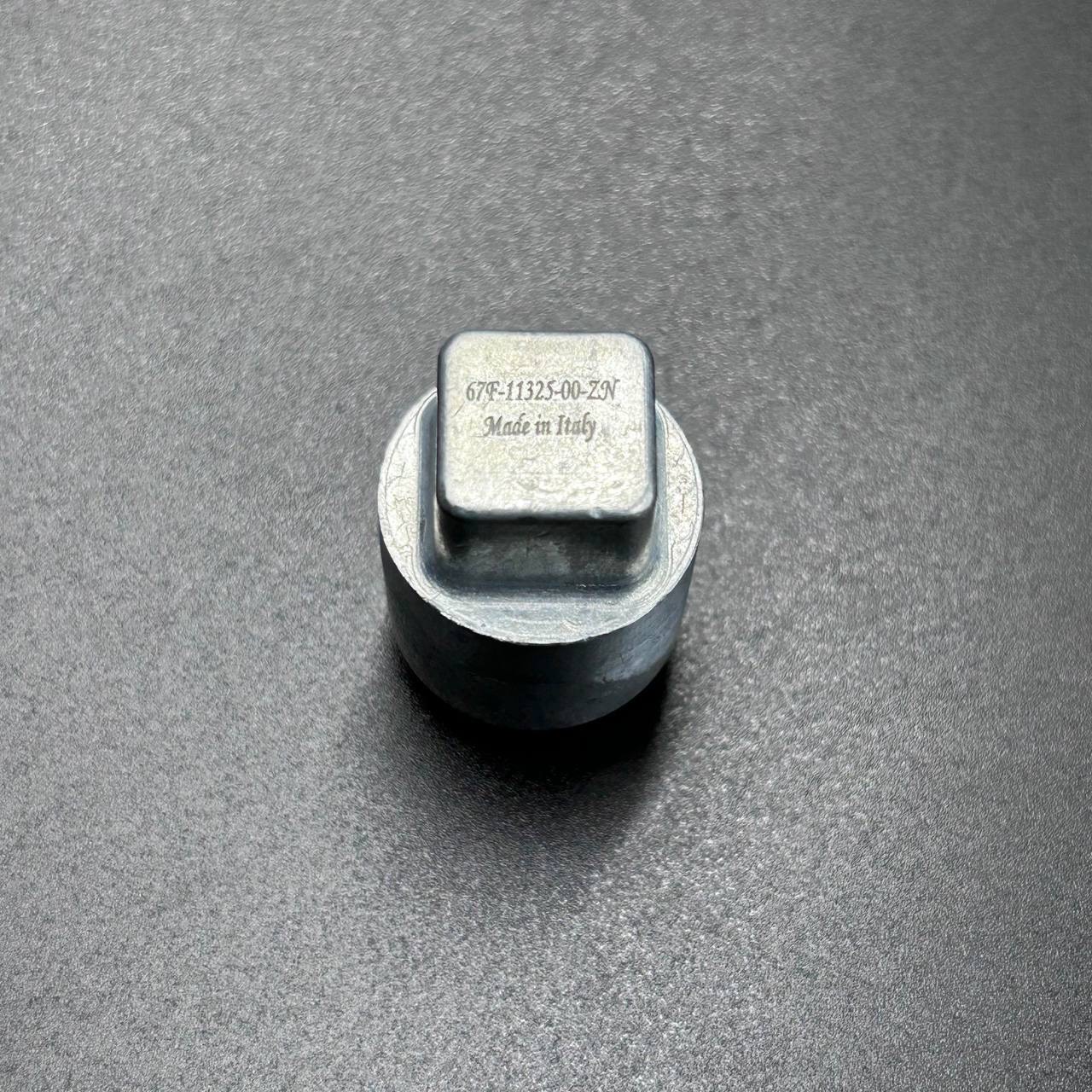 59537DA3-05A1-4D5B-8321-E119783D9AE7