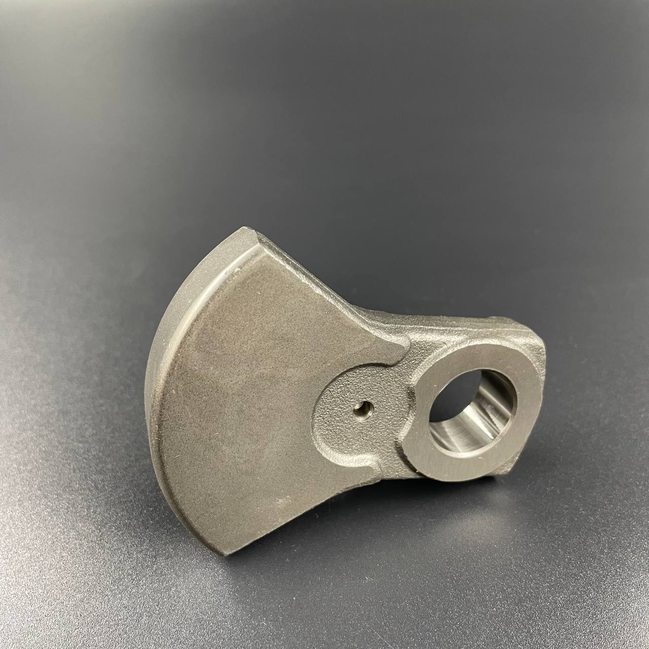 photo_5291800854778750708_y