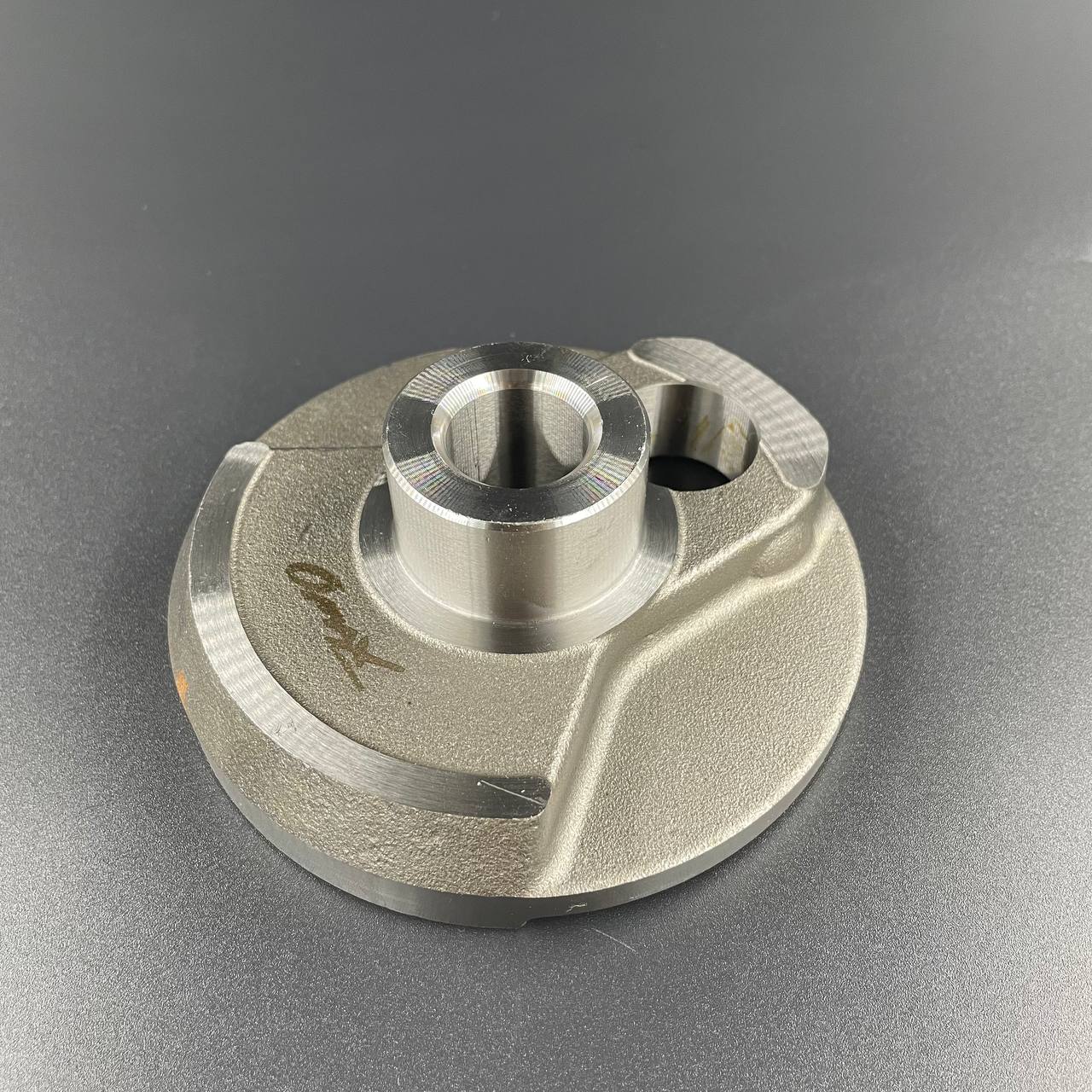 photo_5291800854778750682_y