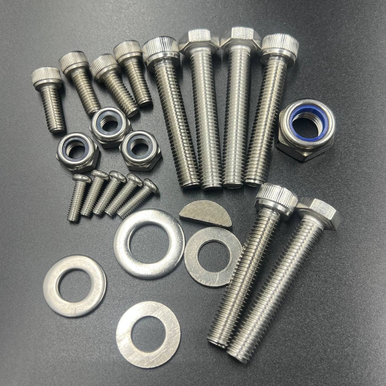 5889E562-9335-4E17-89B0-27A97B97C251