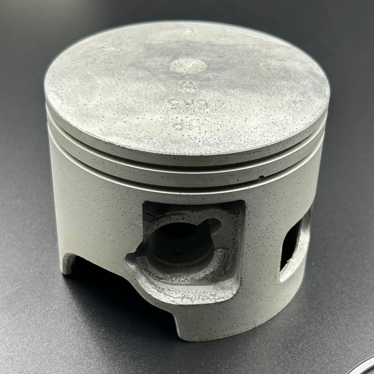 B057F431-BA09-44F6-984E-C90E97D35BB7