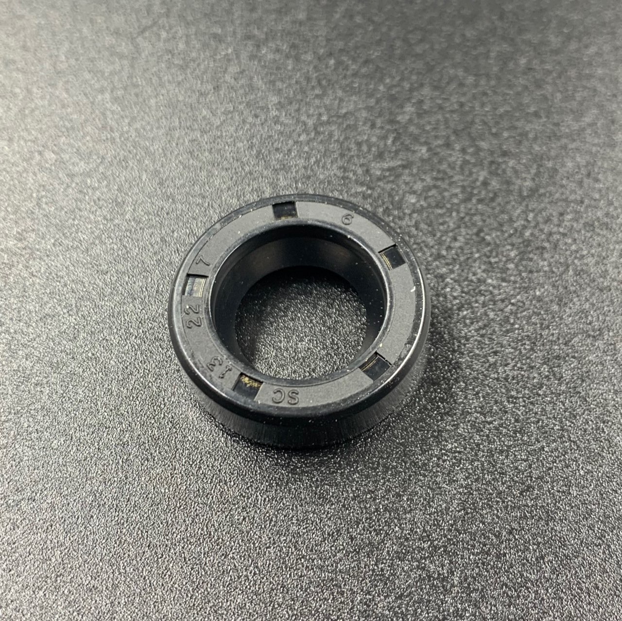 photo5433703657955766223