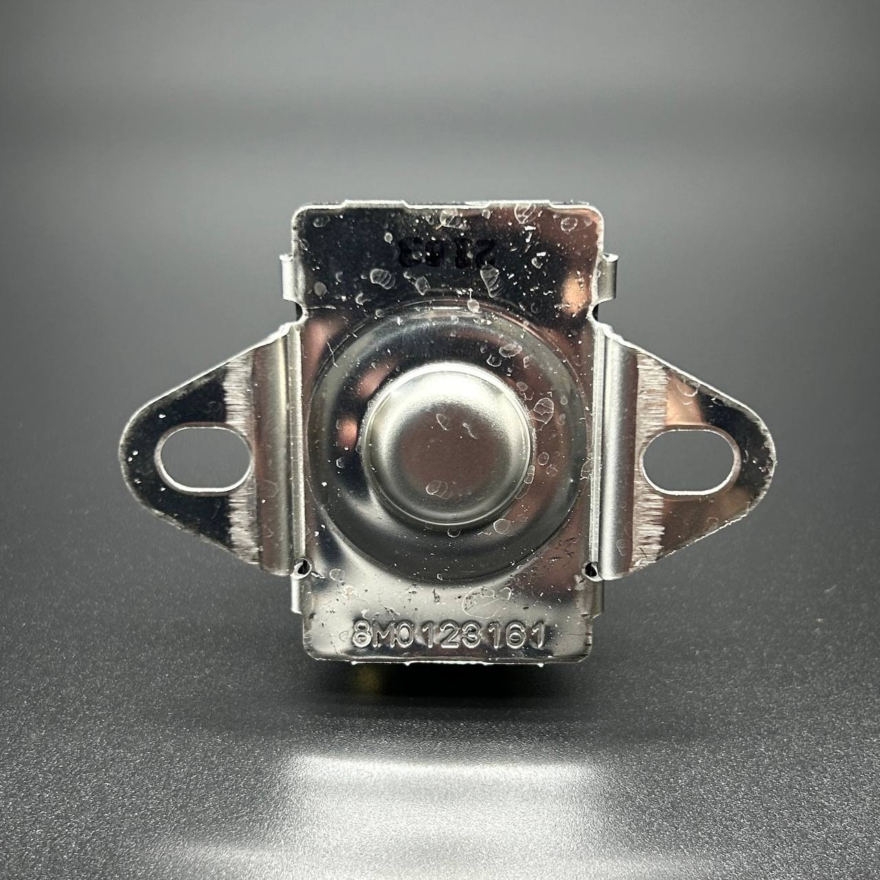 F4B9BC82-4D8B-4C83-B0FC-E8CAF62537A1