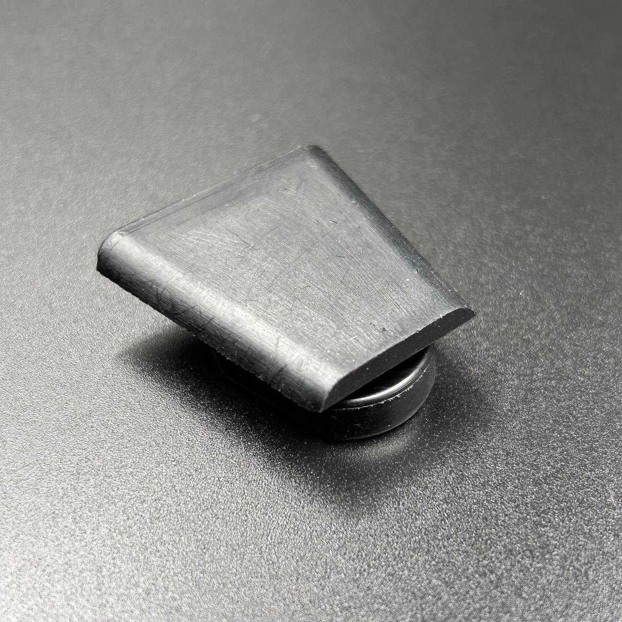 E57FE924-7DF0-4459-9D2F-B9D720C391E7