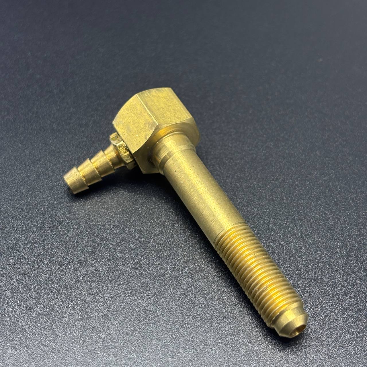 338B1B9B-00C0-4E4B-AA53-1A4B46F19F73