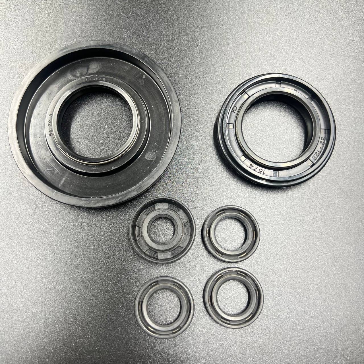 01BCA9E4-950B-45F9-A94D-975D0E72C19D