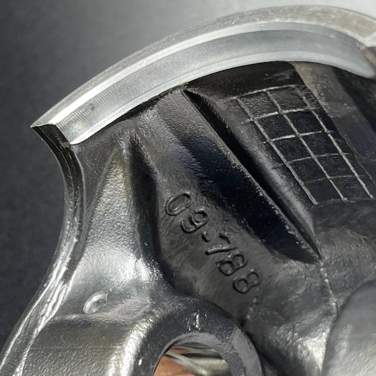 AD12B9C3-D080-44E4-9067-2820FE62AECF