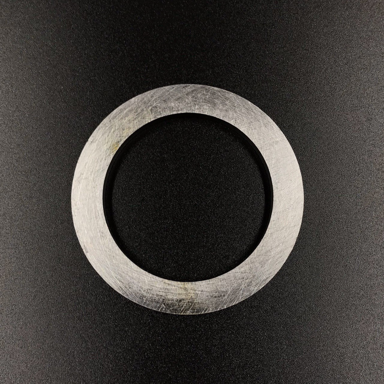 photo5303345099805142809