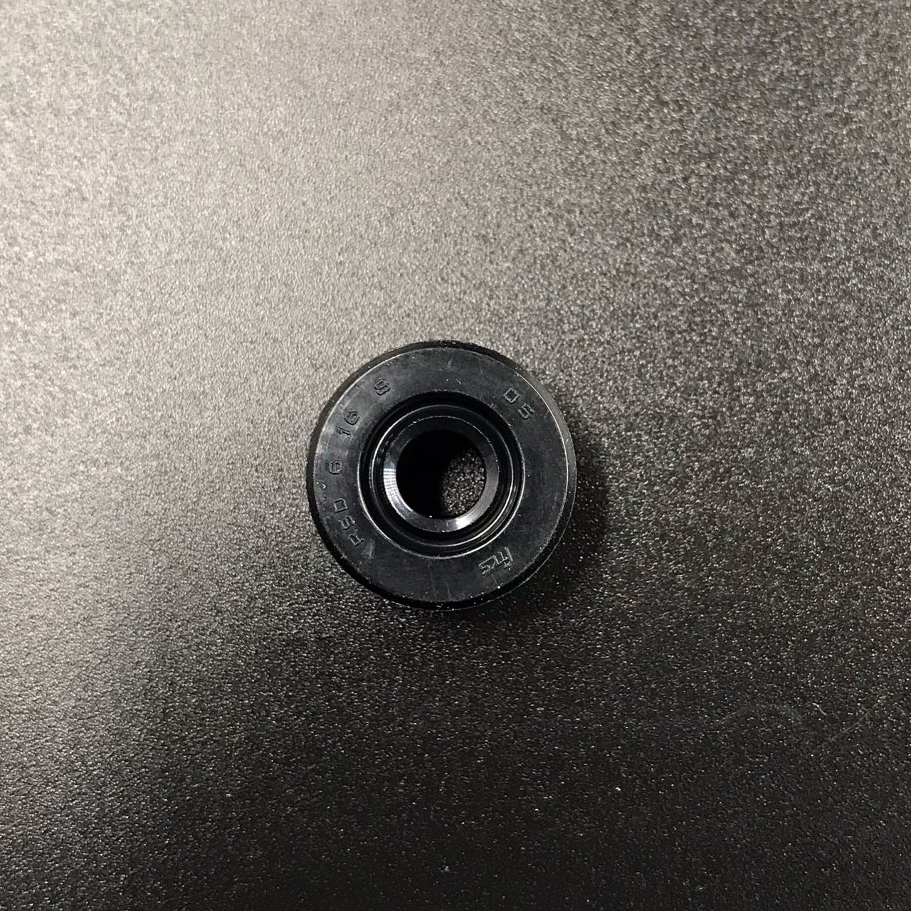 photo5316907339510557770