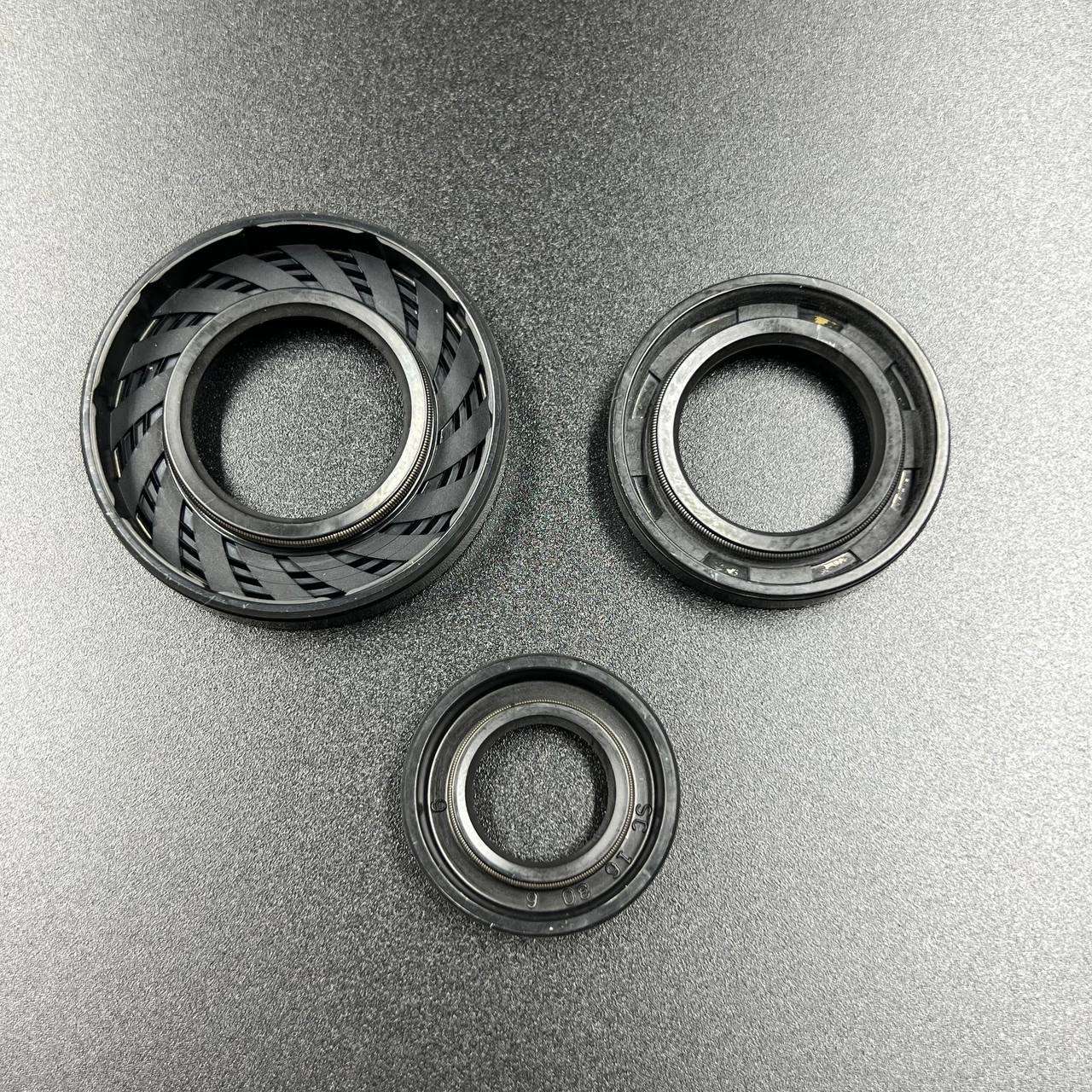 874BE3C7-CBF2-4F6D-B6B2-8D115D30F178