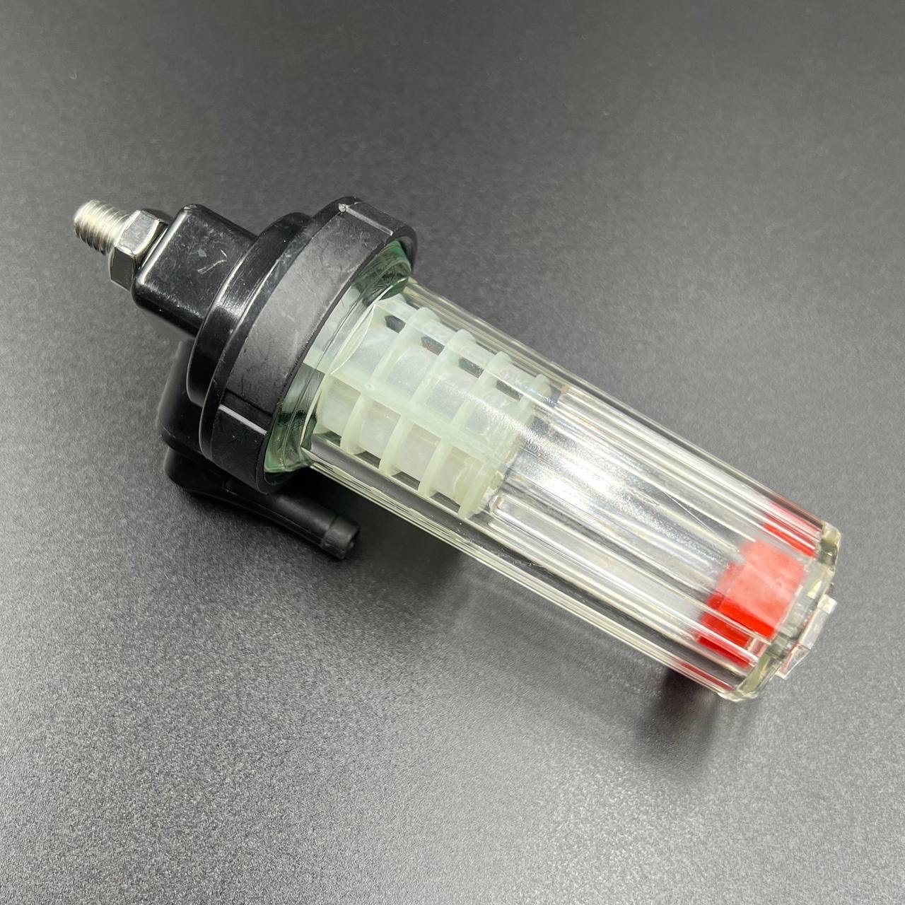 F6B99C1E-1653-4E97-A27E-05E0783AEBBD