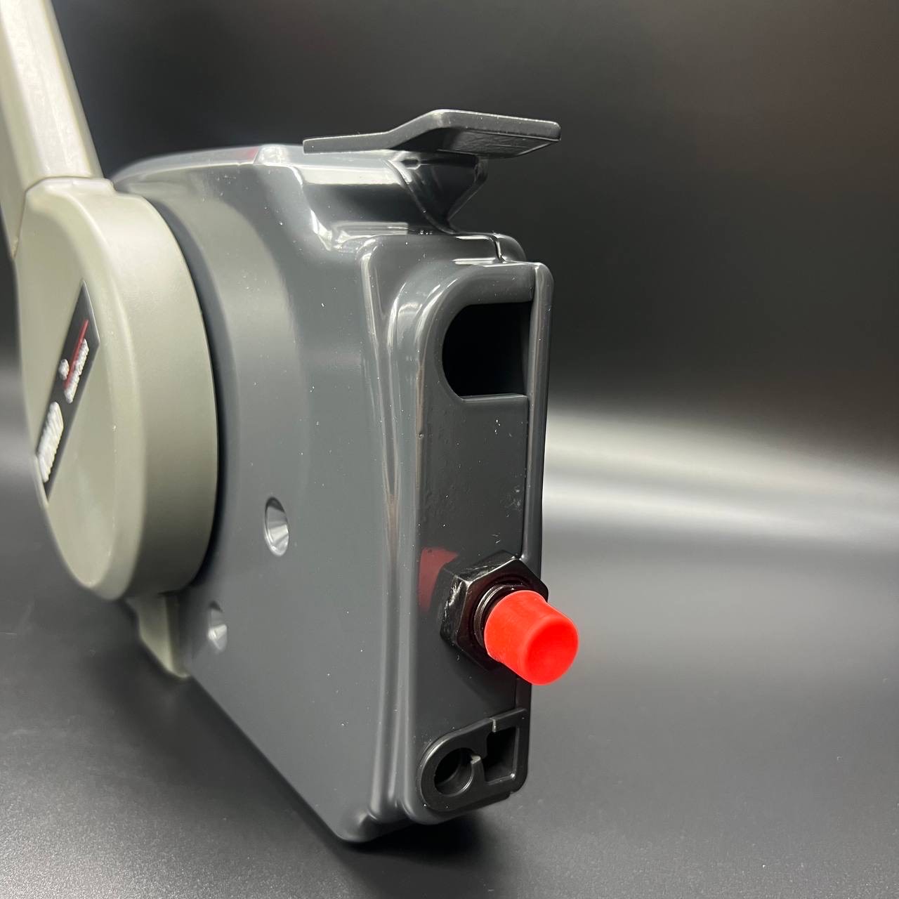 C010B8AC-1EEE-441F-B13B-F28F80C6B527