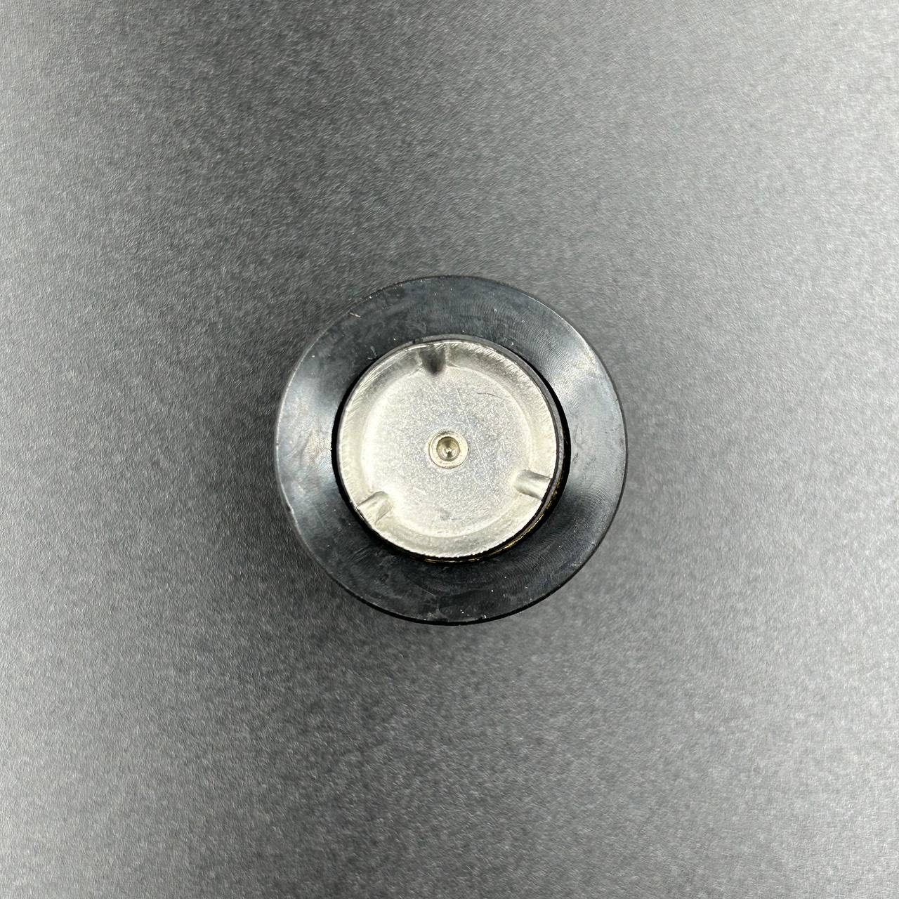 F5D9CFB4-FAEC-4FF1-B9C0-92754BAE2F03