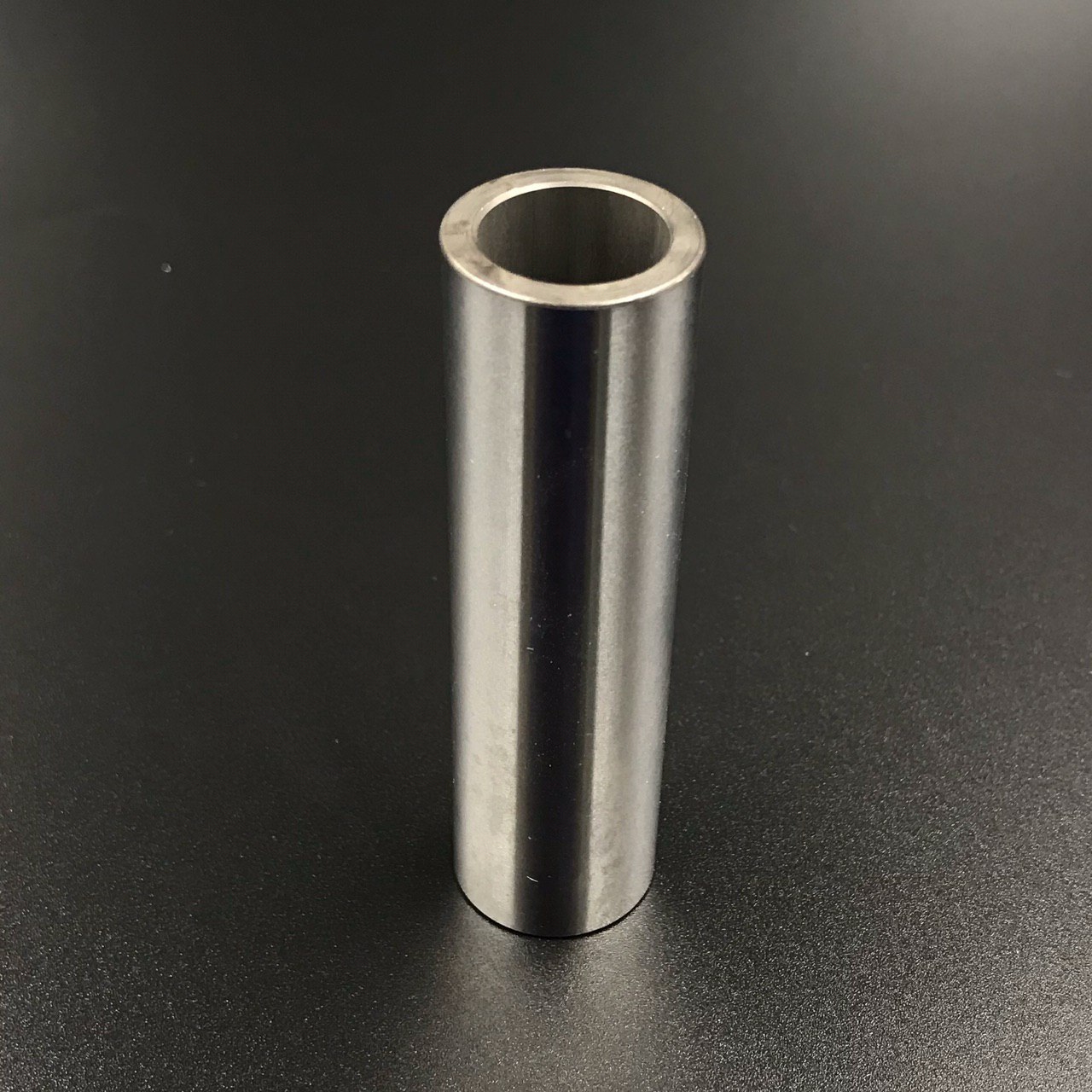 photo5303345099805142886