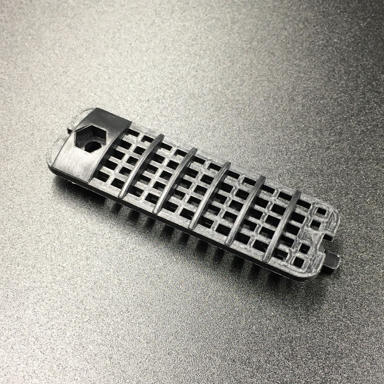 photo5307689527944523626