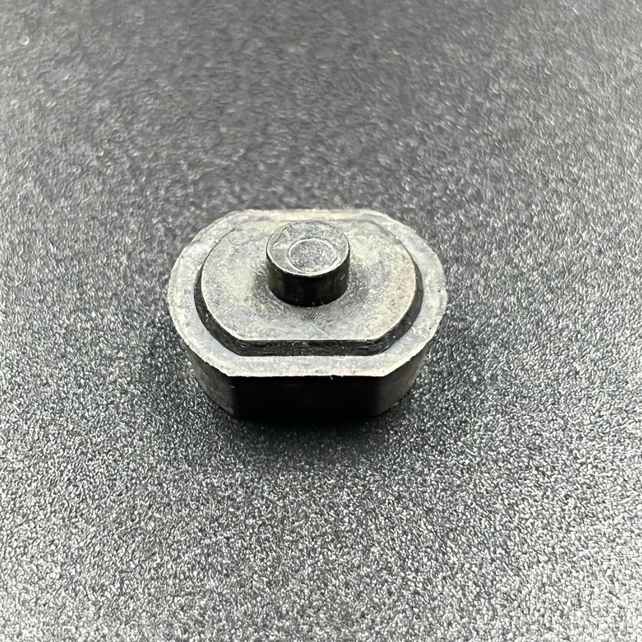 DF30BD2A-5673-45A4-BEB6-A5075C05C222