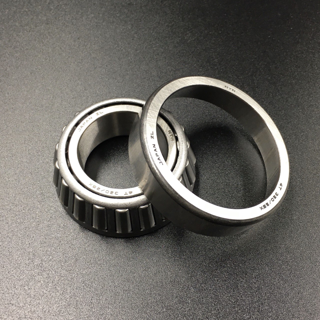 photo5217598298238595558