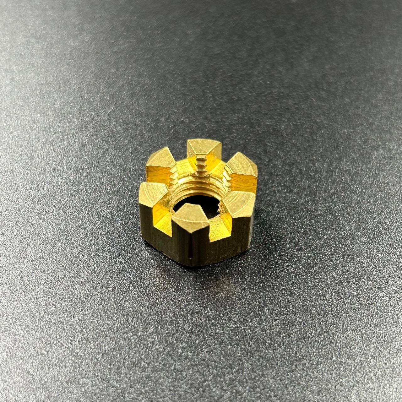 87705C22-953F-4FEC-BCE7-60363D69BC71