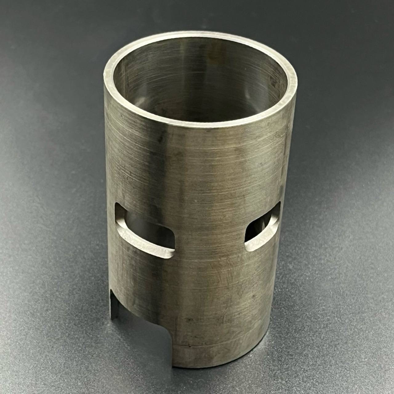 A1B90940-8CB8-4012-B09E-573EF01185E2