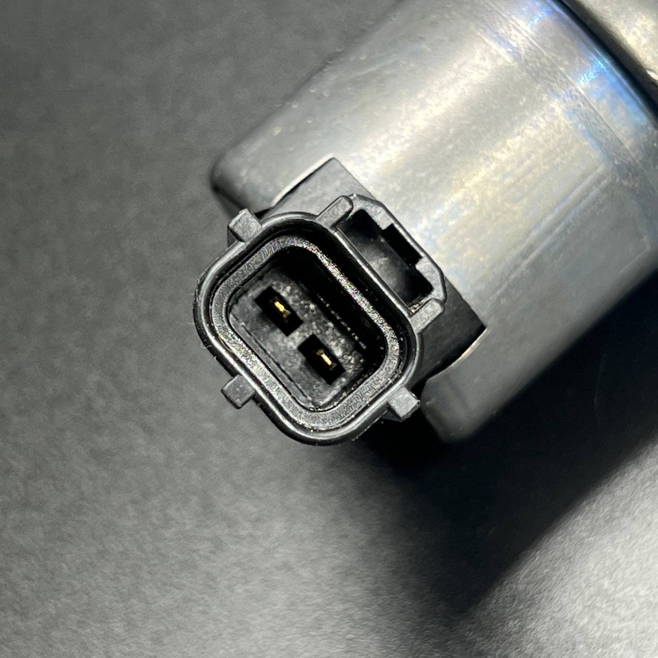 6E85C2A6-8B2E-4626-BEB1-1FE81CA3AC58