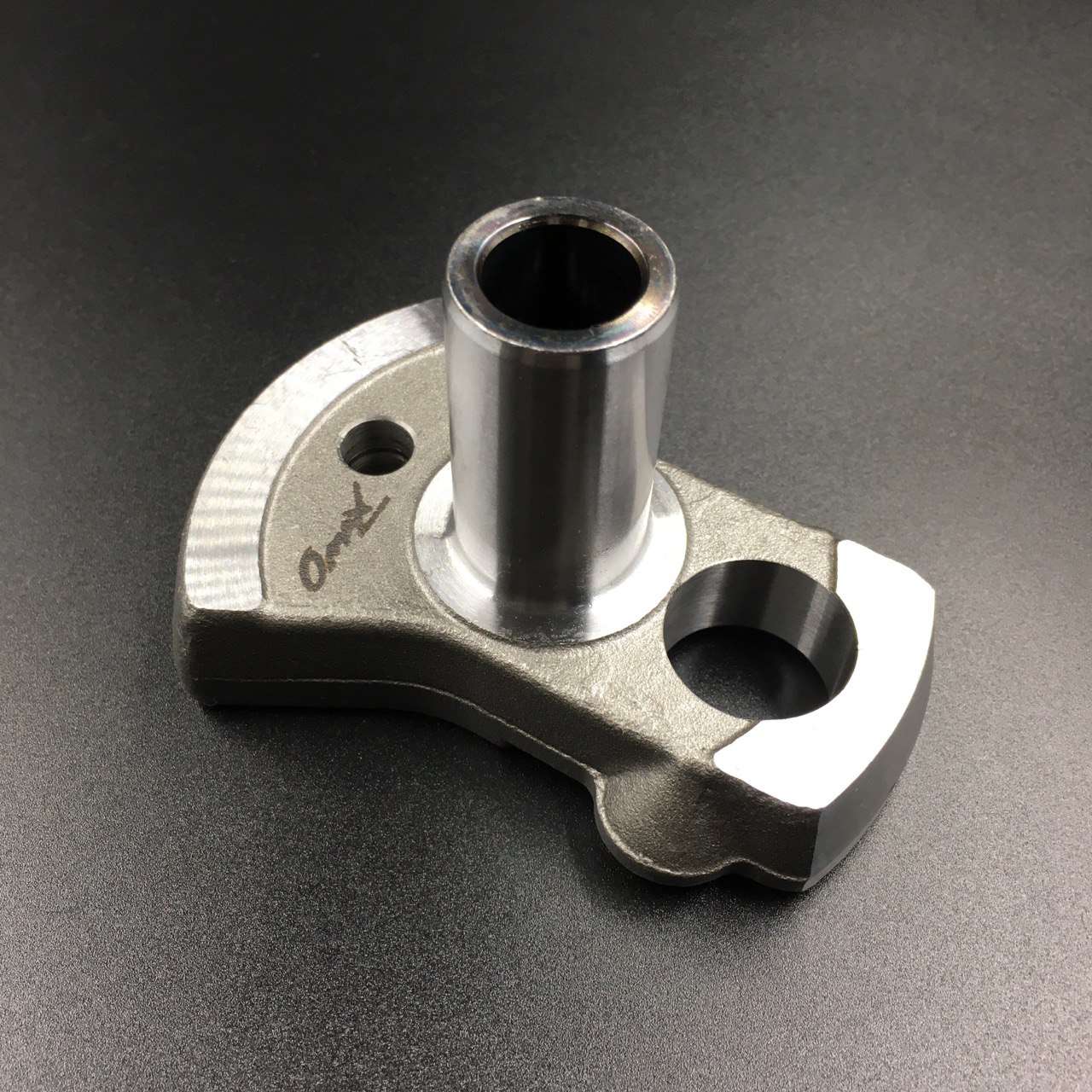 photo5366273869704441605