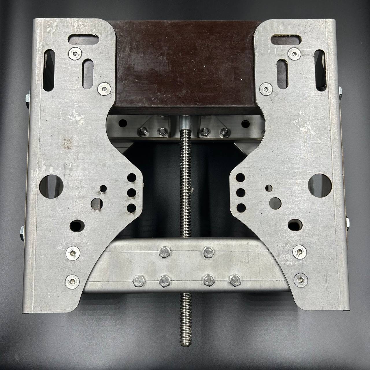 25194A76-0B9C-49D0-909E-D4B67ED13C42