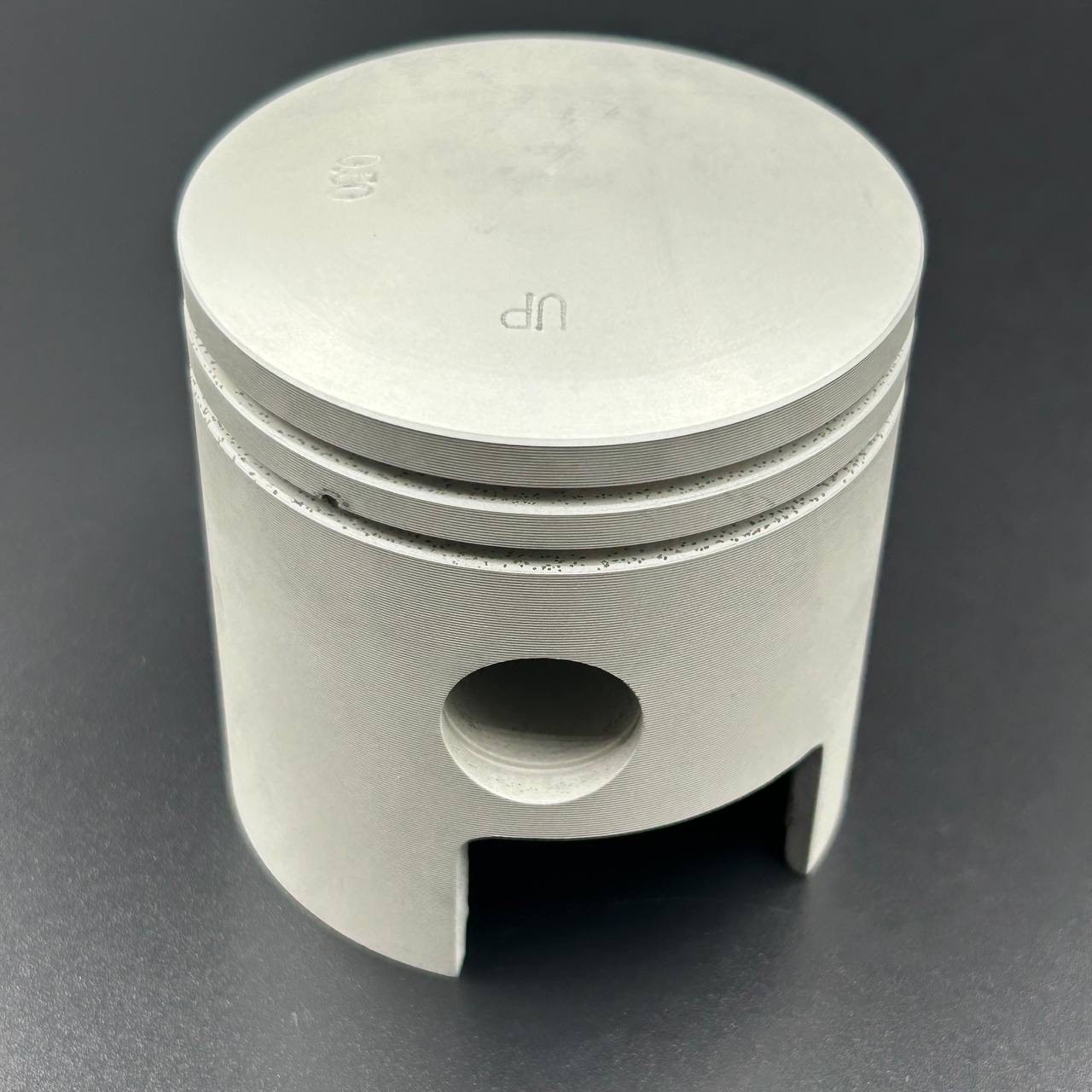 01EEDF12-36D6-43C5-BB2A-E637BC189271