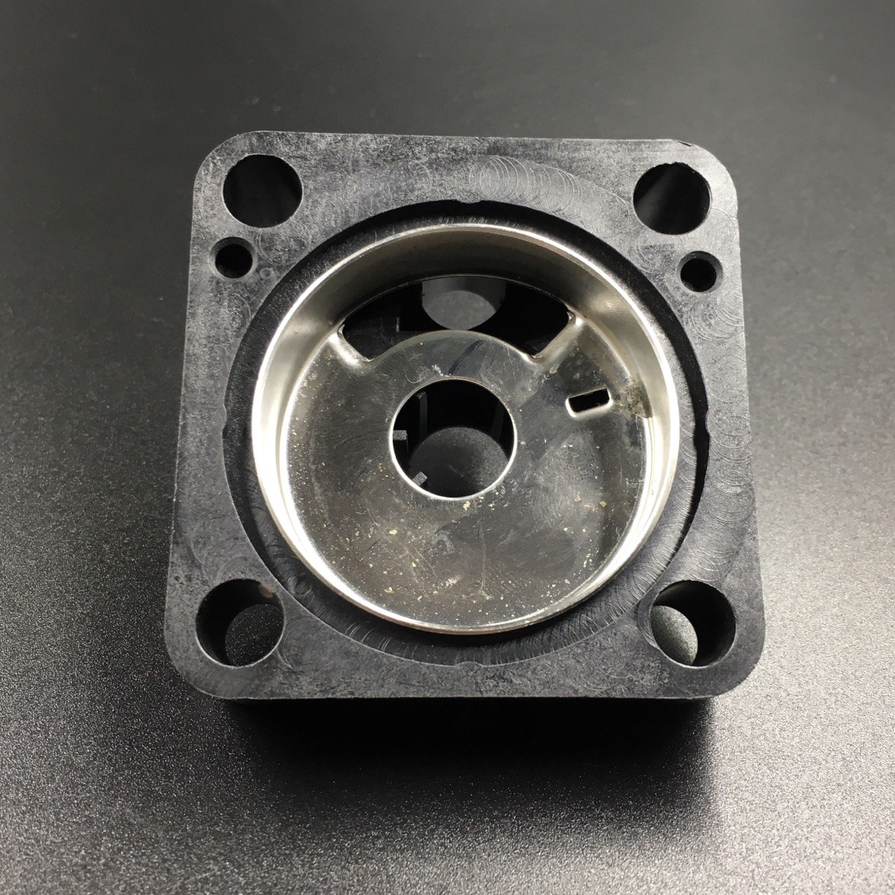 photo5370688503379243848