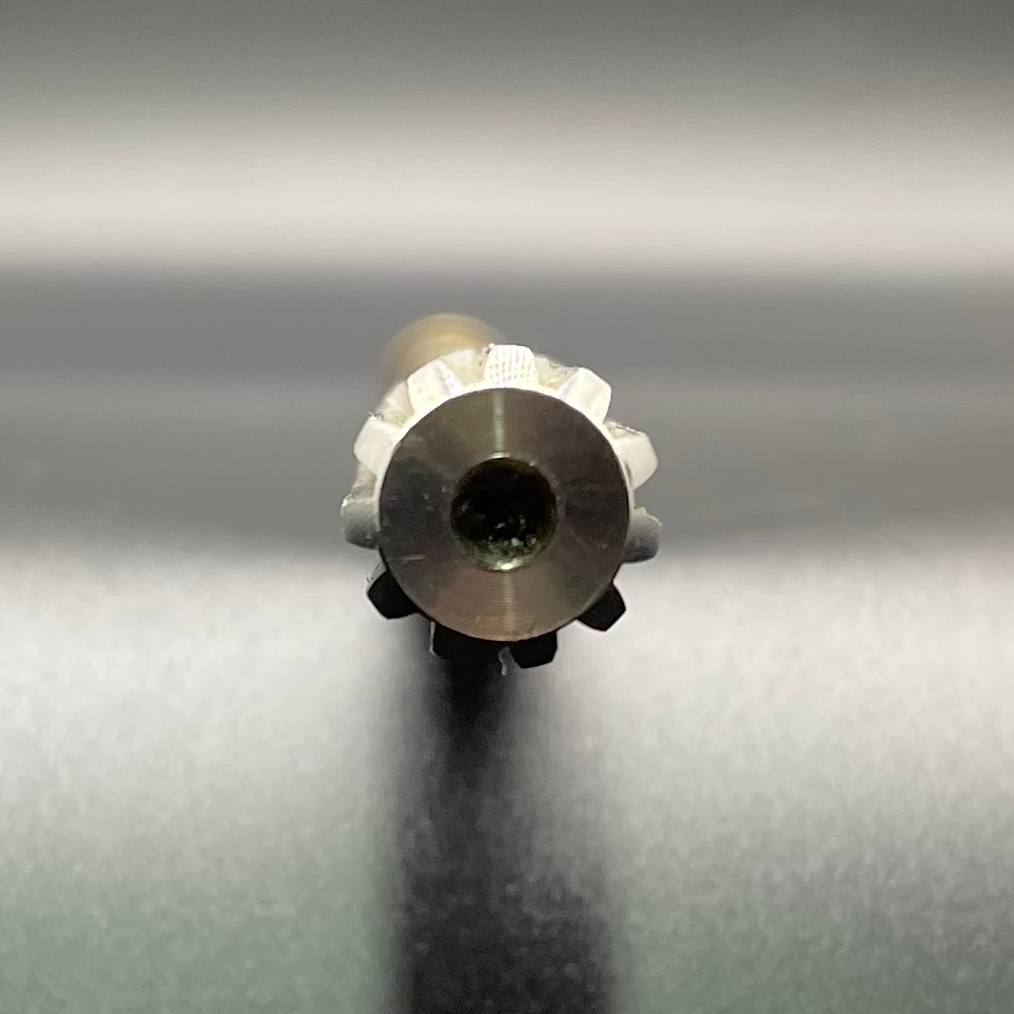 photo5294058375488844640