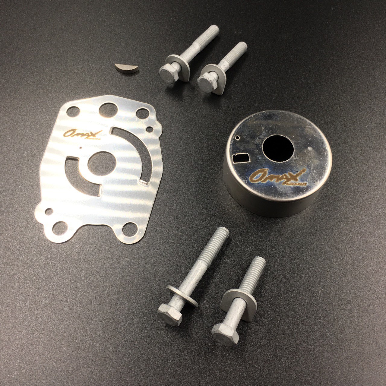 photo5435907560294165979