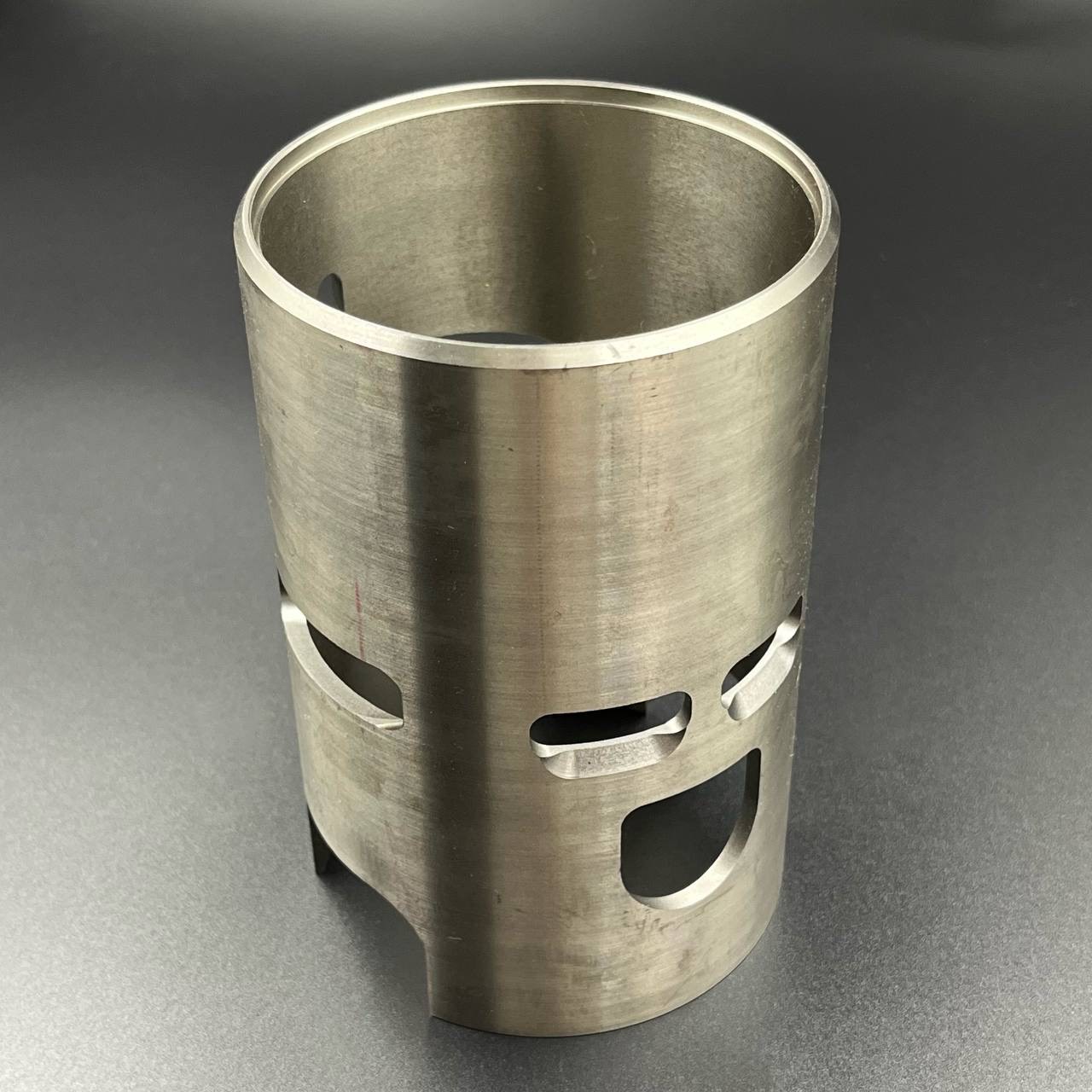 BBF52F50-4AB3-4237-ABAC-B6AA949BFC36