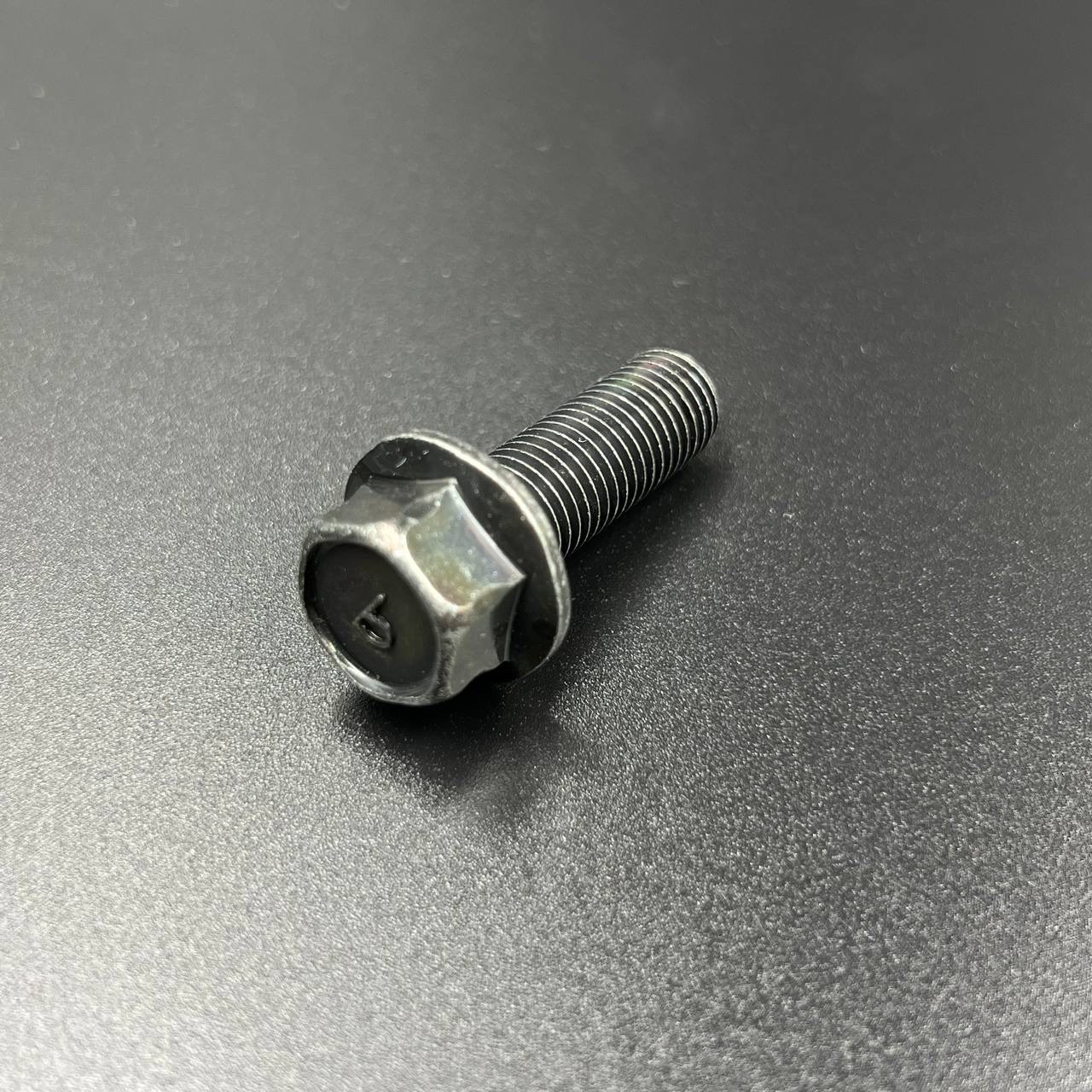 8969AA88-5F19-4C03-9C90-143971339E90