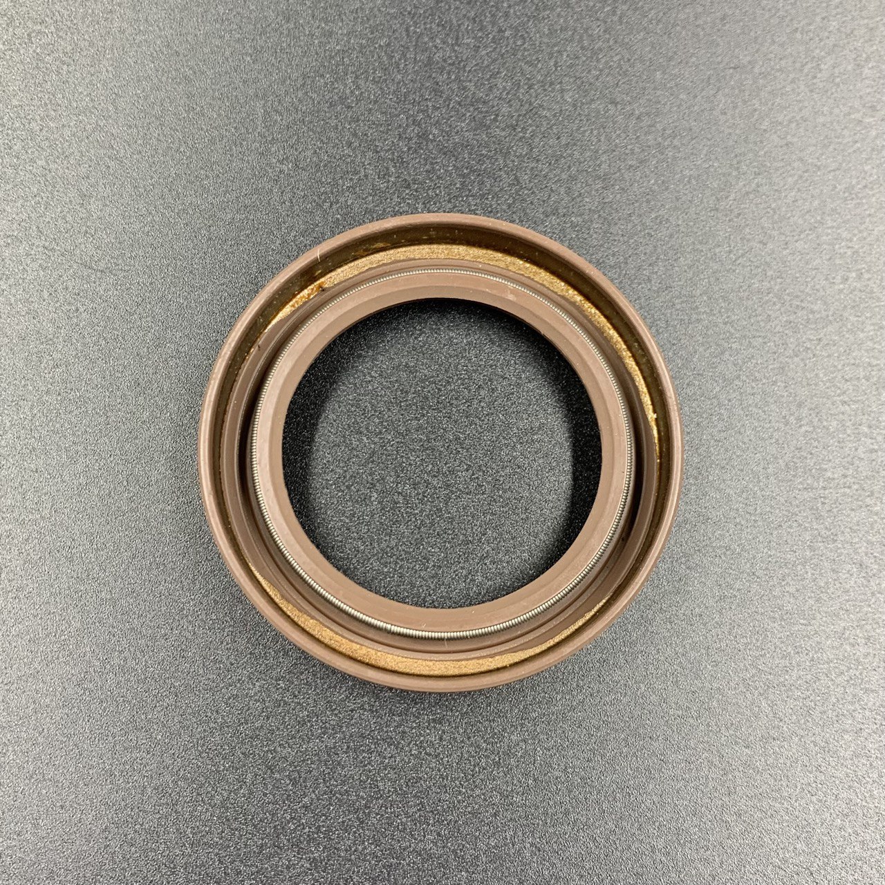 photo5229010898222429713