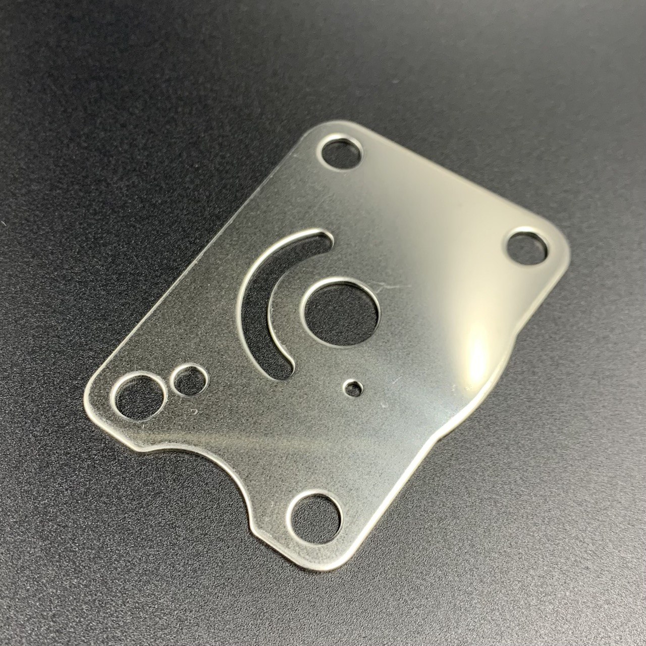 photo5228761837363901272