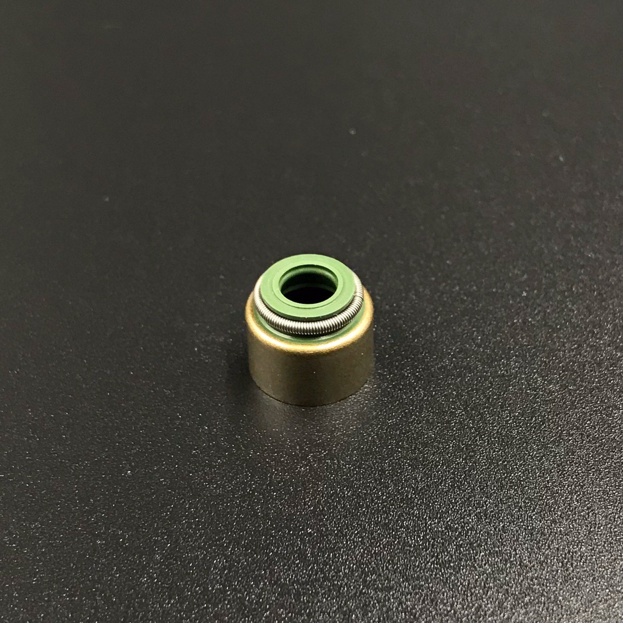 photo5319159139324243358