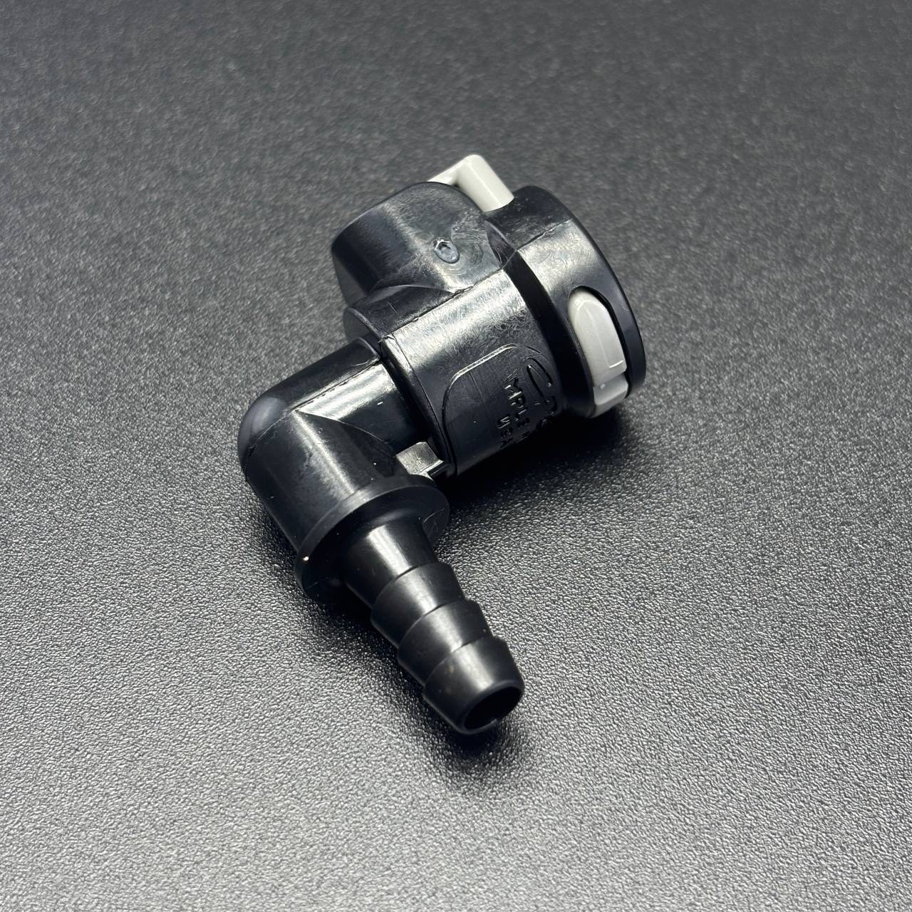 C0E60597-006E-4E0F-8135-F0BBC112B315