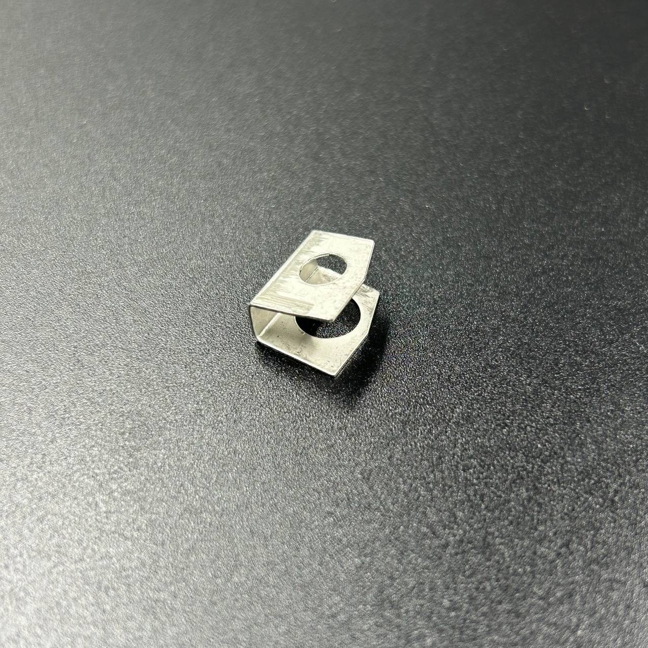 6E4811F9-1E0C-40DB-A212-356C7D213DCB