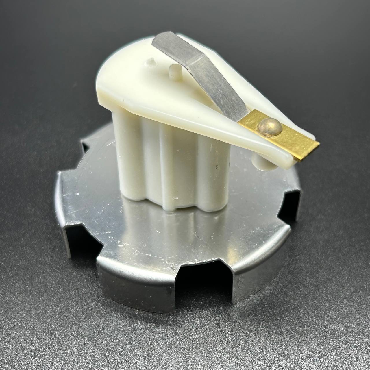 2EABDCB2-B5E4-4683-8512-AAE945E477B3