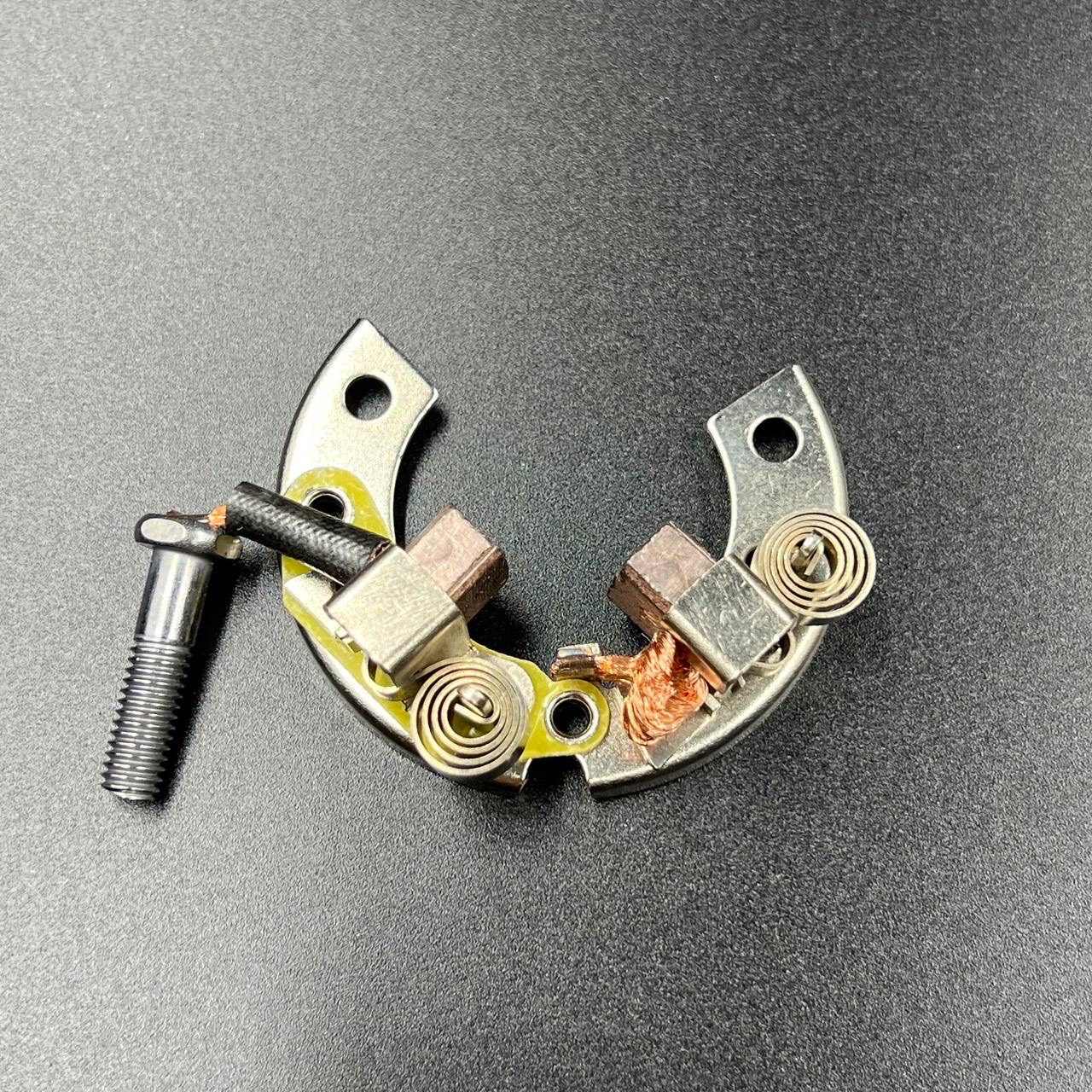 EADFE35D-03A0-451B-BB44-DBBE994EA0EF